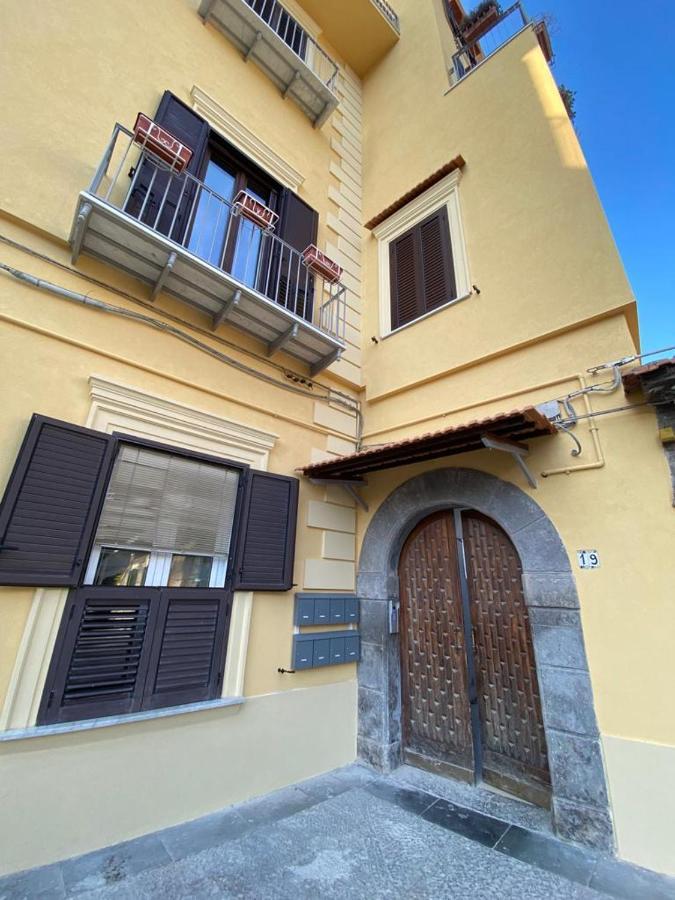 Vesuvio House Appartamento Indipendente E Centrale Sant'Agnello Eksteriør bilde